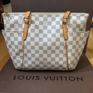 Authentic Louis Vuitton Damier Azur Totally PM
